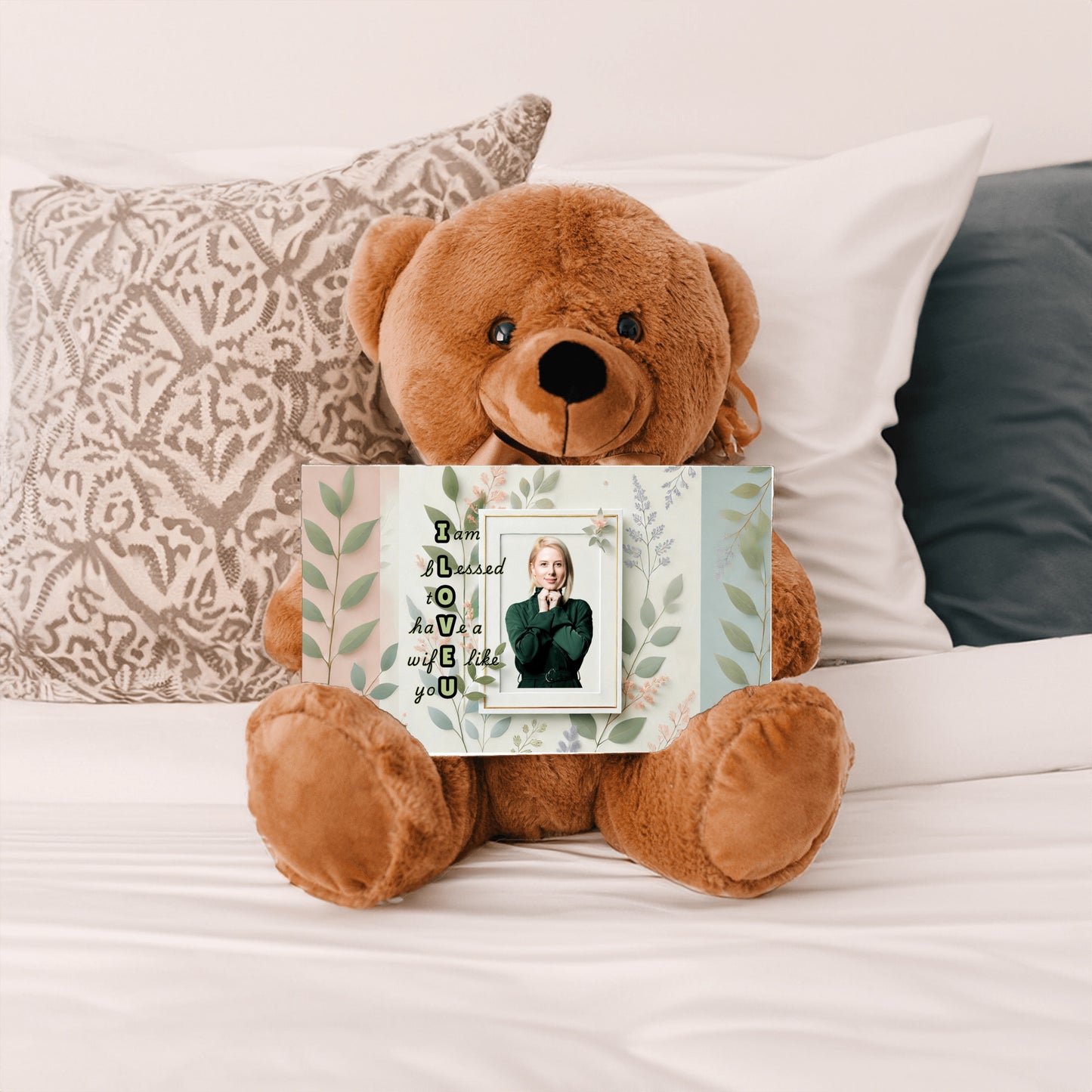 ILOVEU Personalized Teddy Bear Gift for Wife with Sign-  Green Leaf Theme Design